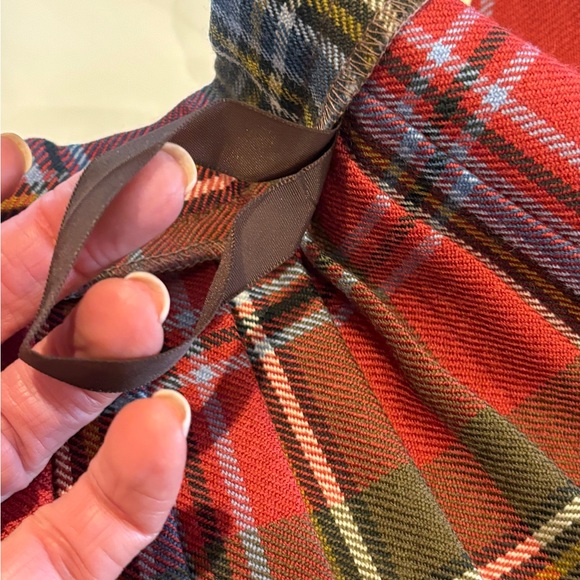 Vintage Lochcarron red and green wool Norwegian Tartan kilt skirt - Picture 9 of 12